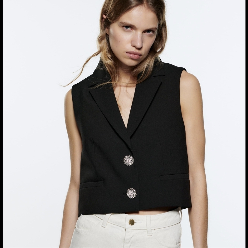 Zara Black Crop Vest